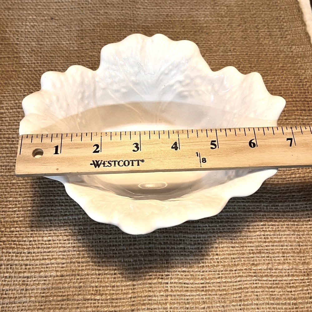 Vintage Mirimar of California Ceramic Cabbage Bowl & Leaf Set White 334 & 335 - Picture 9 of 14